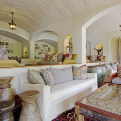 Pembury Tours - Desert & Delta Chobe Game Lodge - Chobe National Park - Botswana - Accommodation - Lounge