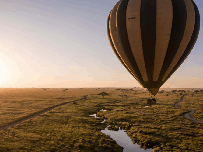 Pembury Tours - Tanzania - Hot Air Ballooning over the Serengeti